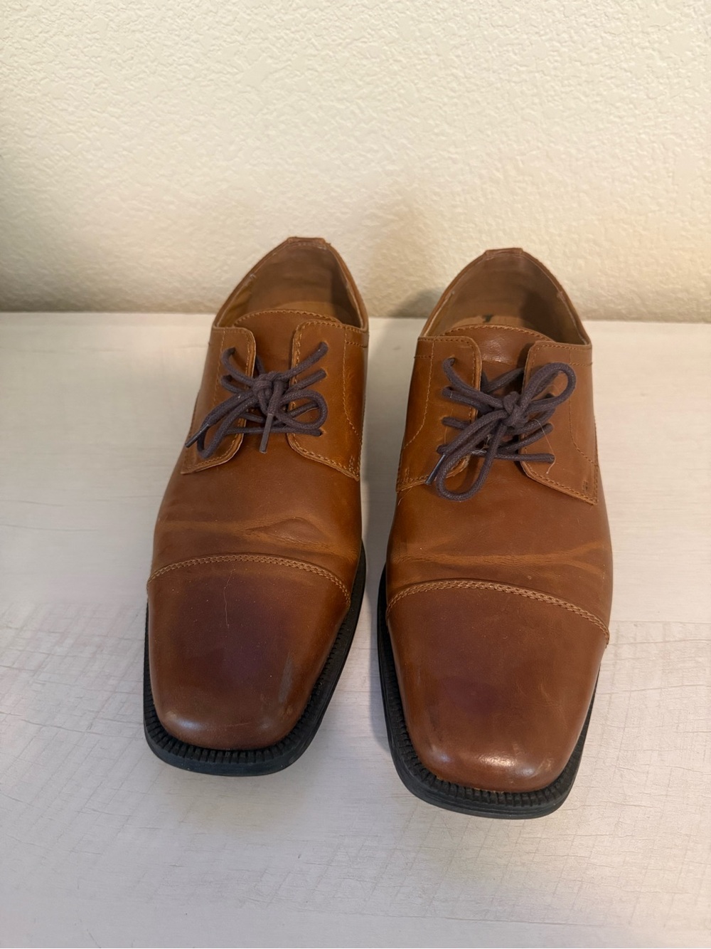 Men's Classic Brown Leather Lace-Up Dress Shoes